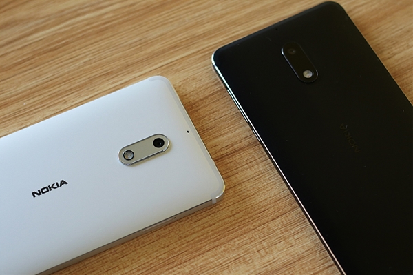 nokia-6-sliver-vs-black