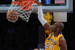 Kobe Bryant นักบาสเกตบอลชื่อดัง เขาไปทำอะไรที่สำนักงาน Apple ?