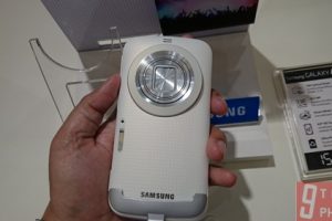 รีวิว Samsung GALAXY K Zoom ซูมไกล 10 เท่า ภาพไม่สั่นไหว