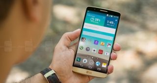 พากันเงิบ ศึกทวิตเตอร์หน้าจอ Quad HD ระหว่าง LG กับ OPPO