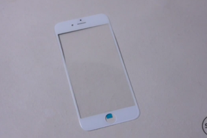 หลุดชิ้นส่วนหน้าจอกระจก Sapphire ของ iPhone 6 
