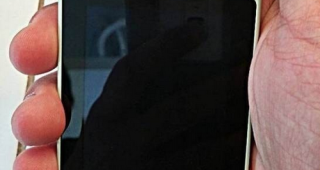 ว้าว Sony ตีตลาด #Selfie ส่งสมาร์ทโฟนปริศนาวางจำหน่าย