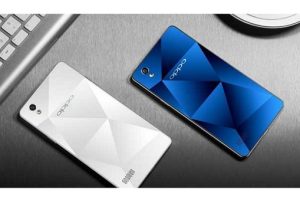 OPPO Mirror 5 สมาร์ทโฟนฝาหลังลายเหลี่ยมเพชร เปิดตัวที่ราคา 7,990 บาท