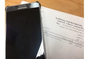 กังขาเกี่ยวกับคุณภาพของผลิตภัณฑ์: Samsung Galaxy Note 5 เครื่องอายุการใช้งาน 19 วัน ปุ่ม power จม!!