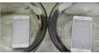 เชื่อหรือไม่!? iPhone 6s และ iPhone 6s Plus กันน้ำได้เป็นชั่วโมง มาดูกันเลย