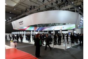ผลประกอบการ Sony Mobile ไตรมาสล่าสุด ยอดขายหล่น 15%