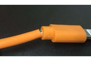 รีวิวสั่งซื้อสินค้า สายชาร์จราคาถูกจาก iTrueMart (คิดดีๆ ก่อนจะซื้อ)