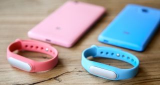 Xiaomi วางจำหน่าย Power Bank Quick Charge และ Mi Band 1S Fitness ราคาถูกสุด ๆ