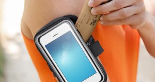 Belkin ส่งสายรัดแขนและกระเป๋าคาดเอวรุ่นใหม่ รับเทรนด์ Bike for Dad