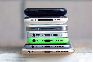 ข่าวลือใหม่!! Apple เตรียมตัดช่องเสียบหูฟัง 3.5 มม. ออกจาก iPhone 7 แล้วนำพอร์ต Lightning มาใช้แทน