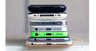 ข่าวลือใหม่!! Apple เตรียมตัดช่องเสียบหูฟัง 3.5 มม. ออกจาก iPhone 7 แล้วนำพอร์ต Lightning มาใช้แทน
