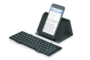 Jorno คีย์บอร์ด Bluetooth แบบพกพาสารพัดประโยชน์ สามารถพับเก็บได้ มาพร้อมขาตั้งสมาร์ทโฟนและแท็บเล็ต