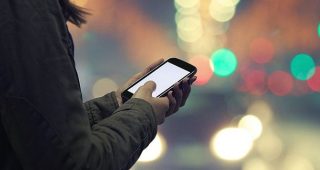 ลือ! Apple เล็งใช้เทคโนโลยี Li-Fi สำหรับ iPhone ในอนาคต