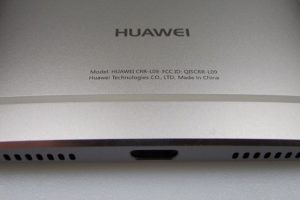 สื่อจีนเผย! Huawei P9 จะมีตัวเครื่องโค้งมน ใช้ชิปตัวแรง Kirin 950 มาพร้อมกล้องหลังสองตัว และมีเซ็นเซอร์สแกนลายนิ้วมือ