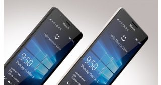 Microsoft เดินหน้าสุดตัวซุ่มทำ Surface Phone สมาร์ทโฟนแห่งยุค!