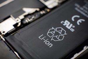 Lithium-oxygen แบตเตอรี่รูปแบบใหม่ เก็บประจุพลังงานได้นานกว่าเดิมถึง 5 เท่า!