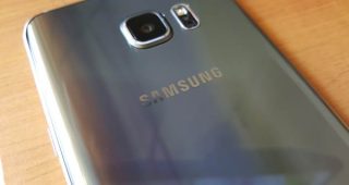 หลุด! ภาพเครื่องจริง Samsung Galaxy S7 สีทองสวยสุดๆ