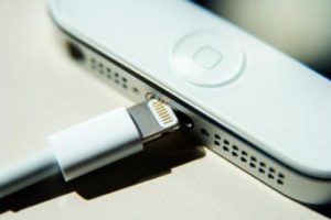 7 สิ่งที่ไม่ควรทำ ขณะชาร์จแบตเตอรี่ หากไม่อยากเปลี่ยนบ่อย!