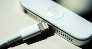 7 สิ่งที่ไม่ควรทำ ขณะชาร์จแบตเตอรี่ หากไม่อยากเปลี่ยนบ่อย!