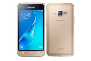 Samsung Galaxy J1 รุ่นปี 2016 วางจำหน่ายแล้วที่ดูไบ กับราคาค่าตัวไม่ถึง 5,000 บาท