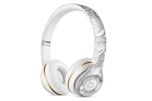 Apple วางจำหน่ายหูฟังไร้สาย Beats Solo2 Wireless Headphones (Special Edition) ต้อนรับเทศกาลตรุษจีน
