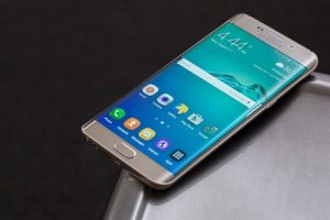 หลุด!! ภาพวอลเปเปอร์ของสมาร์ทโฟนระดับเรือธง Samsung Galaxy S7 และ Samsung Galaxy S7 edge ก่อนเปิดตัว