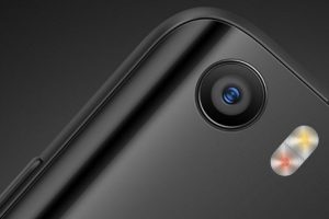 เผยภาพถ่ายจากกล้อง Xiaomi Mi 5 เทียบกับกล้อง iPhone 6s ชัดๆ!