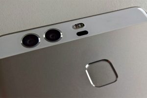 มาแล้ว!! หลุดภาพชัดๆ Huawei P9 เรือธงรุ่นใหม่ กล้องหลังคู่ มาพร้อมเลเซอร์ออโต้โฟกัสฉับไว