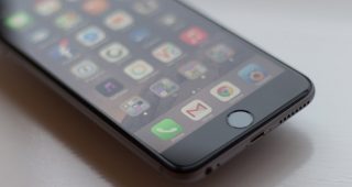 เหตุผล 2 ข้อที่ Apple เลือกเปิดตัว iPhone หน้าจอ 4 นิ้ว ในเดือนมีนาคมนี้