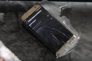 จะเกิดอะไรขึ้น? เมื่อ Samsung Galaxy S7 edge ถูกแช่แข็งเป็นเวลา 2 ชั่วโมง มาดูกันเลย
