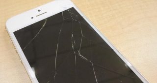 iServe ศูนย์ซ่อมมาตรฐาน Apple บริการเปลี่ยนหน้าจอ iPhone ของแท้รับประกันศูนย์ ราคาไม่แพง