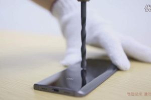 Xiaomi Mi 5 บอดี้เซรามิกสุดแข็งแกร่ง เจอการทดสอบสุดหฤโหด จะเกิดอะไรขึ้นไปชมกัน!