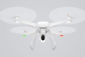 เปิดตัว Xiaomi Mi Drone พร้อมกล้องคมชัดระดับ 4K ลูกเล่นครบเครื่อง ราคาถูกกว่าเจ้าอื่นครึ่งนึง!!