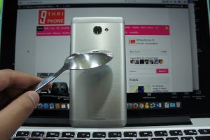 เตรียมพบกับสมาร์ทโฟนแบรนด์ใหม่ ฝาหลังโลหะสุดหรู ราคาเพียง 4,990 บาท