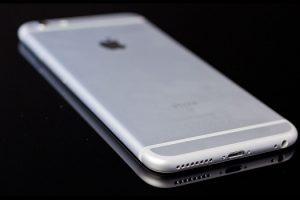 เผยภาพหลุด iPhone 7 จากโปรแกรม CAD เห็นชัดทุกรายละเอียด!