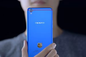 รีวิว OPPO F1 Plus FC Barcelona อันดับหนึ่งของสมาร์ทโฟนเซลฟี่ ด้วยกล้องหน้า 16MP