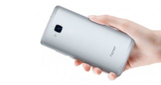 Honor 5C รุ่นวางจำหน่ายในยุโรป จะตัดเซ็นเซอร์สแกนลายนิ้วมือออก