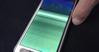 Samsung Galaxy S7 Active สมาร์ทโฟนกันน้ำได้ ถูกทดสอบแต่น้ำเข้าเครื่องจนพัง!!