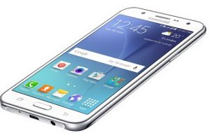 เตือนภัย!! อย่าให้คนแปลกหน้ายืมมือถือ ไม่ฉะนั้นจะจุกจนบอกไม่ถูกเหมือนกรณีนี้