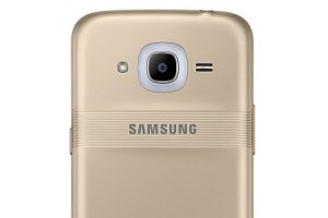 เผยภาพหลุด Samsung Galaxy J2 (2016) มาพร้อมฟีเจอร์ใหม่ Smart Glow ไฟแจ้งเตือนรอบเลนส์กล้อง