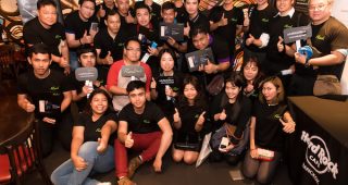 ตอกย้ำความสำเร็จของ Flash Plus 2 จัดกิจกรรม Flash Fan Gathering Day เอาใจแฟน ๆ