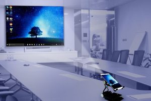 เปิดตัว Akyumen Holocene Phablet แฟบเล็บจอยักษ์สุดล้ำ มาพร้อมโปรเจคเตอร์ในตัว