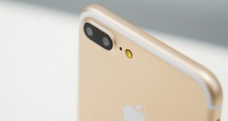หลุดแบบชัดๆ! iPhone 7 และ iPhone 7 Plus เครื่องสีทอง พร้อมสีสเปซแบล็คหรูระดับพรีเมี่ยม