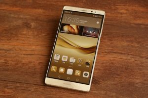หลุดสเปค! Huawei Mate 9 มาพร้อมกล้องหลังคู่ RAM 4GB รัน Android 7.0 คาดเปิดตัวกันยายนนี้