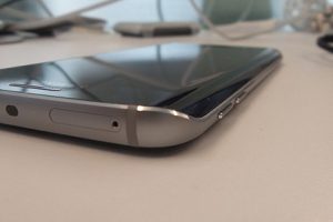 Xiaomi Mi Note 2 ขอบจอโค้งสุดหรู! มาพร้อม RAM 6GB ขุมพลัง Snapdragon 821 กล้องหลังเลนส์คู่