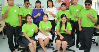 เอไอเอส เปิดศูนย์ปฏิบัติการ AIS Call Center แด่ผู้พิการ แห่งที่ 11