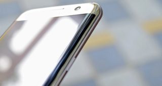 Samsung Galaxy S8 จ่อเปิดตัวรุ่นหน้าจอขอบโค้ง เพียงรุ่นเดียวในช่วงต้นปีหน้า