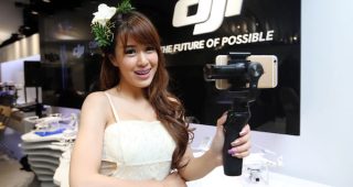DJI Osmo Mobile ตัวช่วยในการถ่าย Facebook Live ได้นิ่ง ไม่สั่นไหว