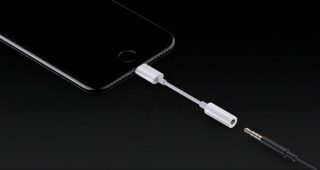 Apple แจงเหตุผล! คลายข้อสงสัยว่าเหตุใดถึงตัดช่องหูฟัง 3.5 มิลลิเมตรออก