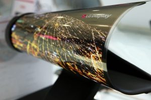 LG ซุ่มพัฒนาแท็บเล็ตหน้าจอโปร่งแสงสุดล้ำ สามารถพับหรือบิดงอได้!